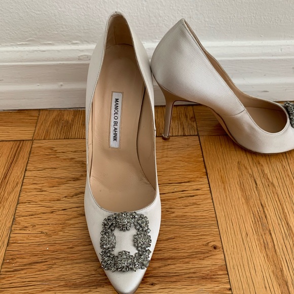 MANOLO BLAHNIK Hangisi 105 silver grey satin pump - Picture 6 of 14